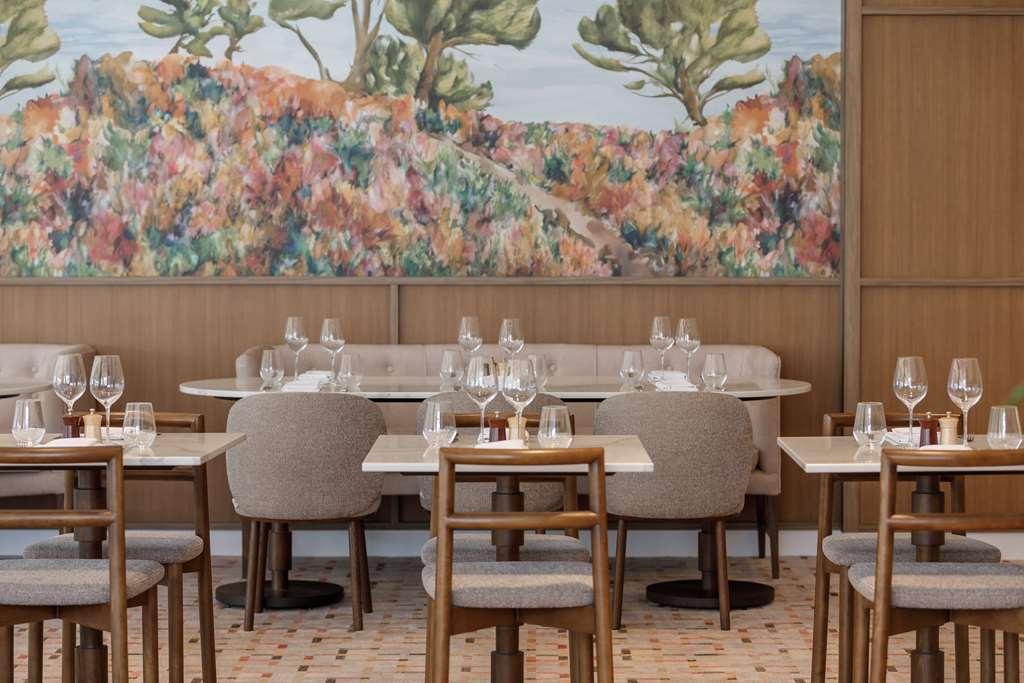 Amora Hotel Brisbane Restauracja zdjęcie Restaurant interior