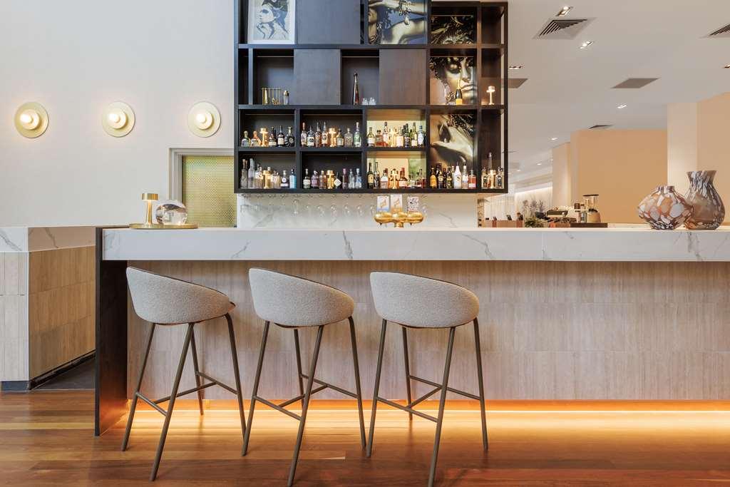 Amora Hotel Brisbane Wnętrze zdjęcie Bar stools